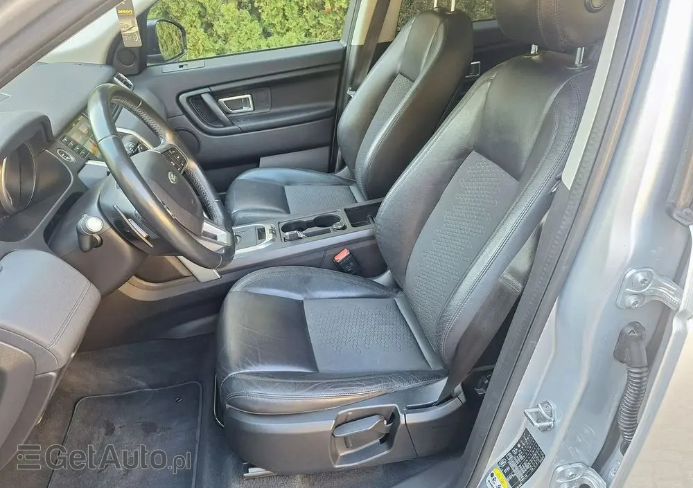 LAND ROVER Discovery Sport 2.0 D150 R-Dynamic HSE