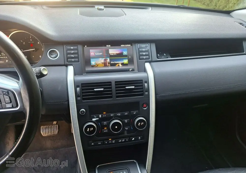 LAND ROVER Discovery Sport 2.0 D150 R-Dynamic HSE