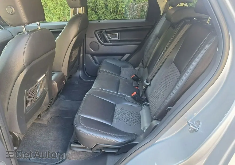 LAND ROVER Discovery Sport 2.0 D150 R-Dynamic HSE