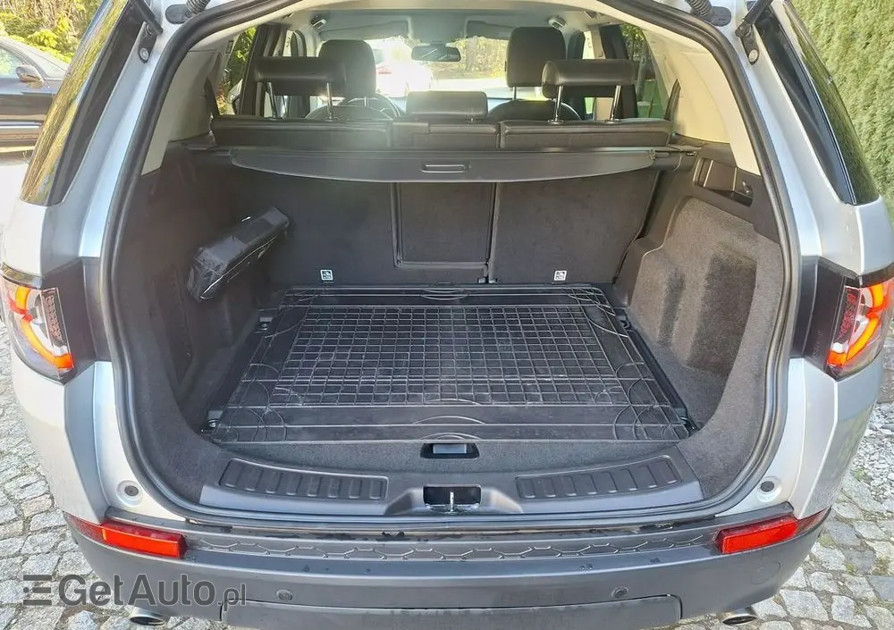 LAND ROVER Discovery Sport 2.0 D150 R-Dynamic HSE