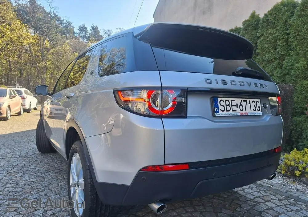 LAND ROVER Discovery Sport 2.0 D150 R-Dynamic HSE