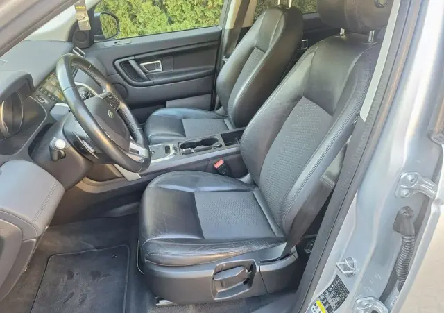 LAND ROVER Discovery Sport 2.0 D150 R-Dynamic HSE