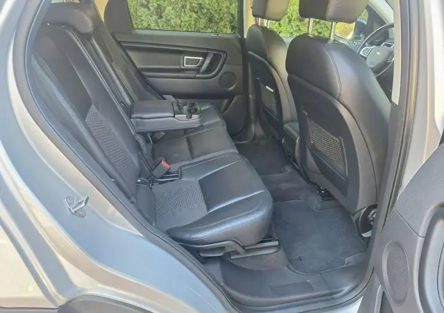 LAND ROVER Discovery Sport 2.0 D150 R-Dynamic HSE