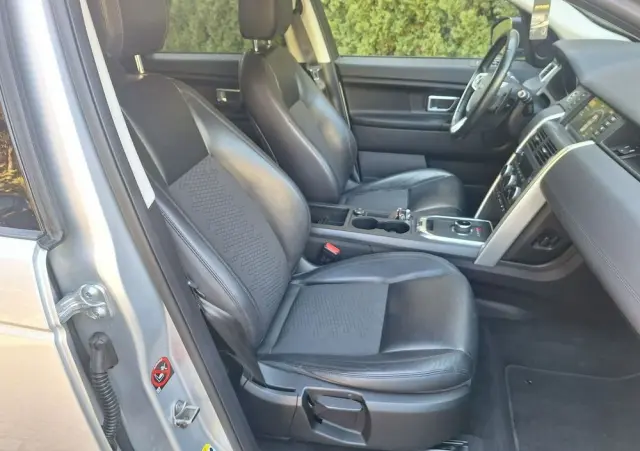 LAND ROVER Discovery Sport 2.0 D150 R-Dynamic HSE