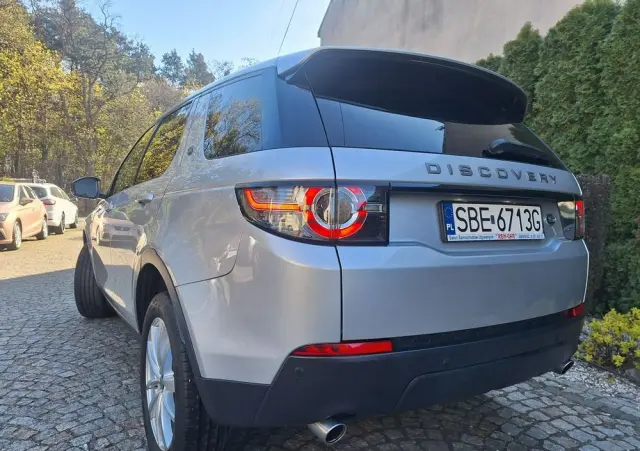 LAND ROVER Discovery Sport 2.0 D150 R-Dynamic HSE