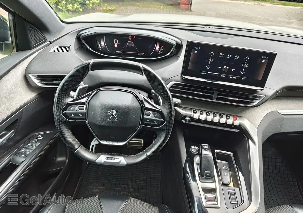 PEUGEOT 5008 PureTech 180 EAT8 Stop & Start GT