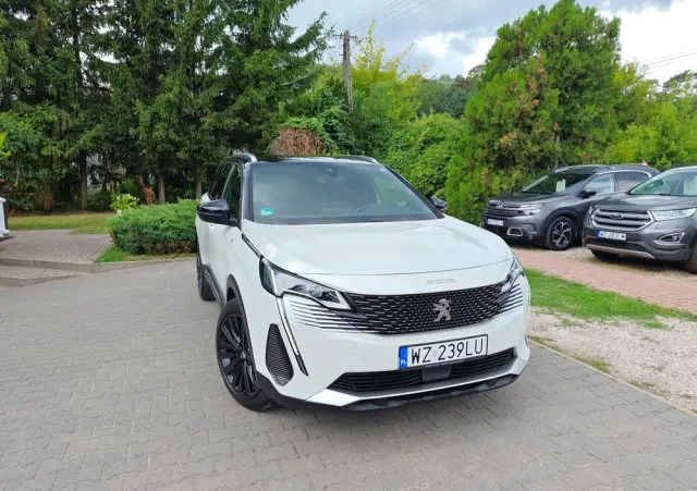 PEUGEOT 5008 PureTech 180 EAT8 Stop & Start GT