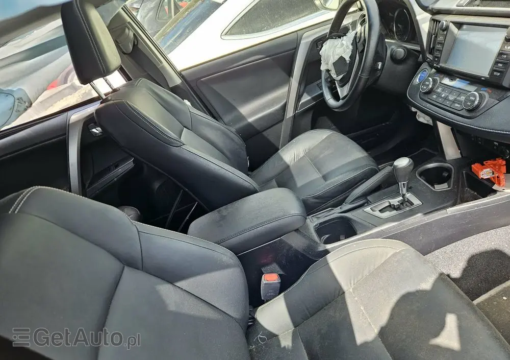 TOYOTA RAV4 2.5 4x4 Style Selection