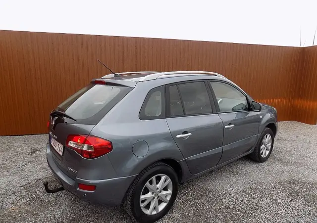 RENAULT Koleos 2.5 16V Expression