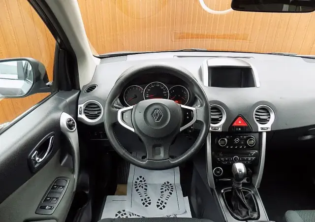 RENAULT Koleos 2.5 16V Expression