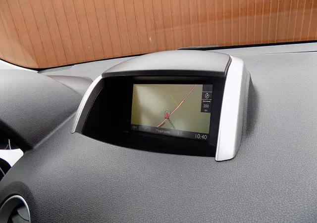 RENAULT Koleos 2.5 16V Expression