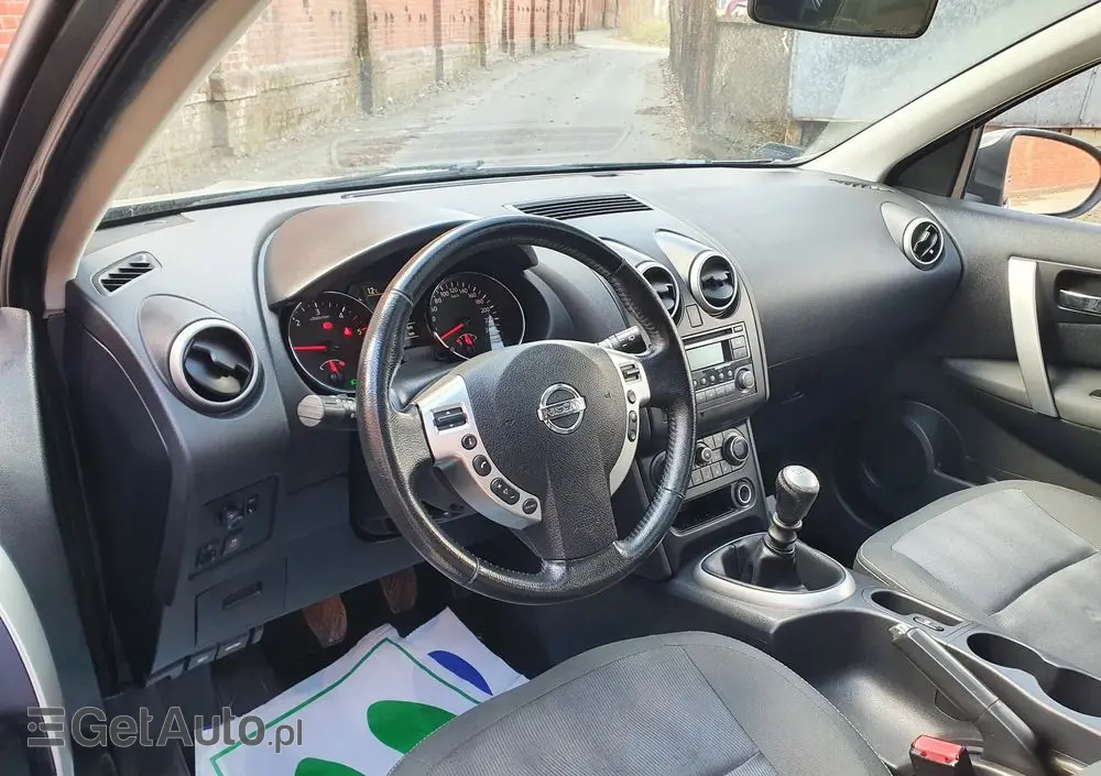 NISSAN Qashqai+2 1.6 dCi Tekna