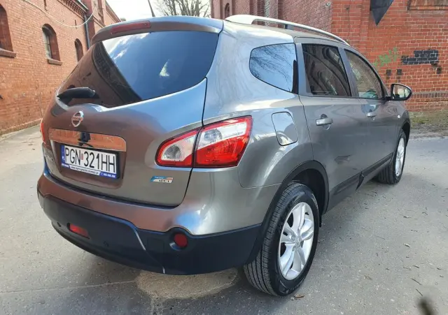 NISSAN Qashqai+2 1.6 dCi Tekna