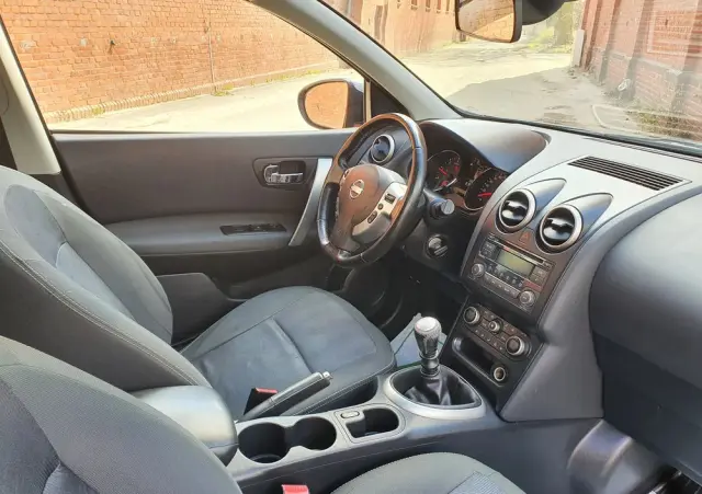 NISSAN Qashqai+2 1.6 dCi Tekna