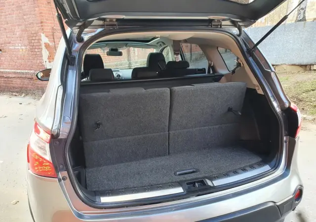 NISSAN Qashqai+2 1.6 dCi Tekna