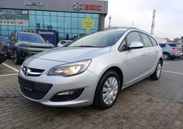 OPEL Astra 1.4 Turbo Design Edition