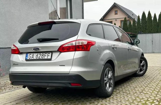 FORD Focus 1.0 EcoBoost (125 KM)