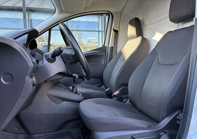 FORD Transit-courier 