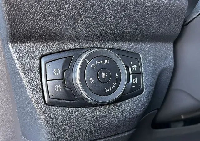 FORD Transit-courier 