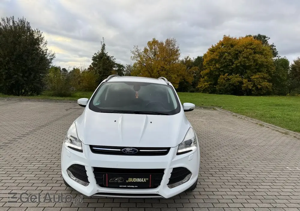 FORD Kuga 1.6 EcoBoost 2x4 Titanium