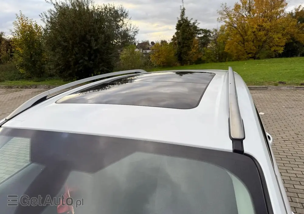 FORD Kuga 1.6 EcoBoost 2x4 Titanium