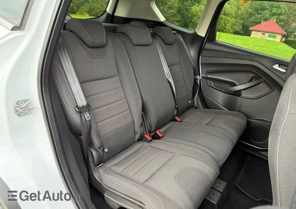 FORD Kuga 1.6 EcoBoost 2x4 Titanium