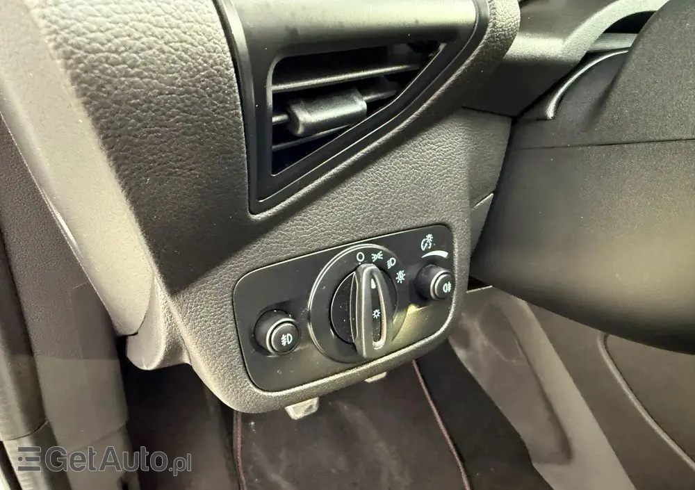 FORD Kuga 1.6 EcoBoost 2x4 Titanium