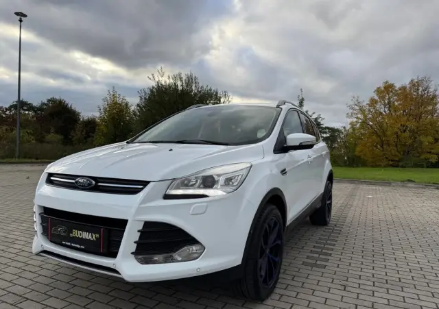 FORD Kuga 1.6 EcoBoost 2x4 Titanium