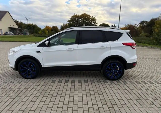 FORD Kuga 1.6 EcoBoost 2x4 Titanium