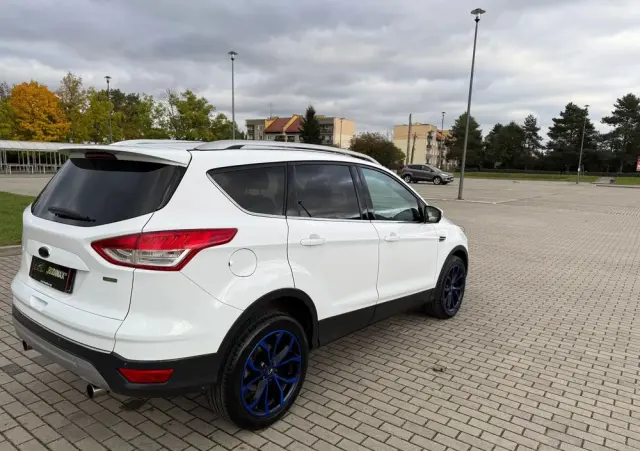 FORD Kuga 1.6 EcoBoost 2x4 Titanium