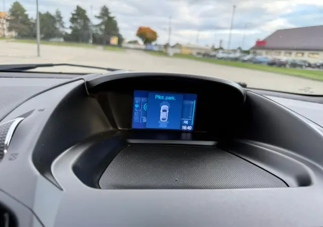 FORD Kuga 1.6 EcoBoost 2x4 Titanium