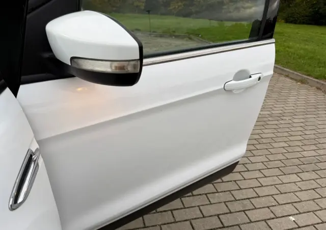 FORD Kuga 1.6 EcoBoost 2x4 Titanium