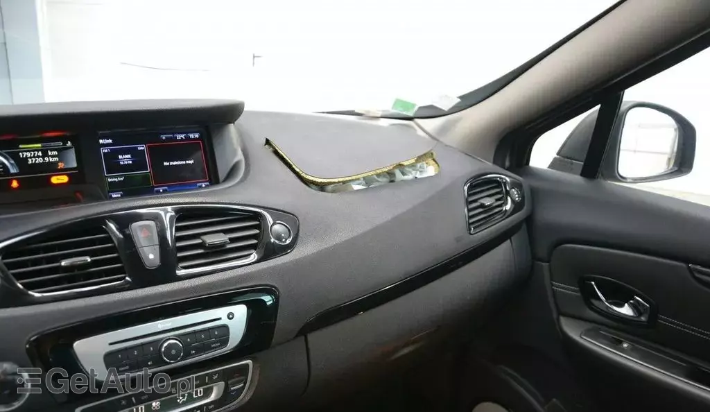 RENAULT Grand Scenic 