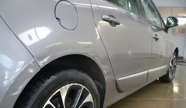 RENAULT Grand Scenic 