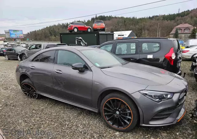 MERCEDES-BENZ CLA 7G-DCT Edition 1
