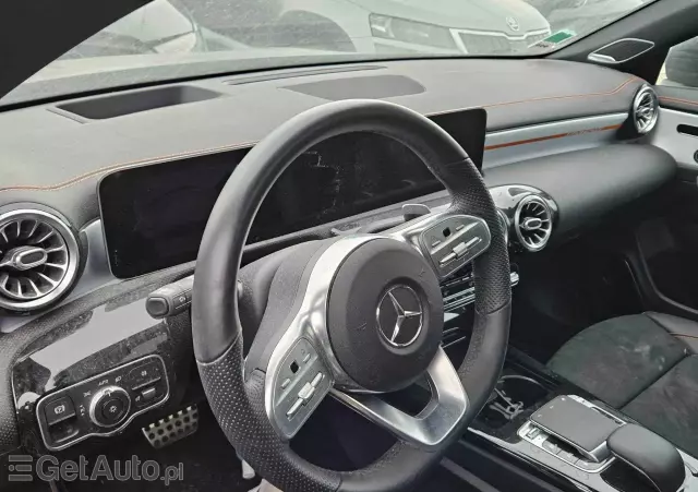 MERCEDES-BENZ CLA 7G-DCT Edition 1