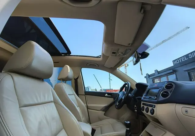 VOLKSWAGEN Tiguan 2.0 TDI DPF 4Motion BlueMotion Technology Exclusive