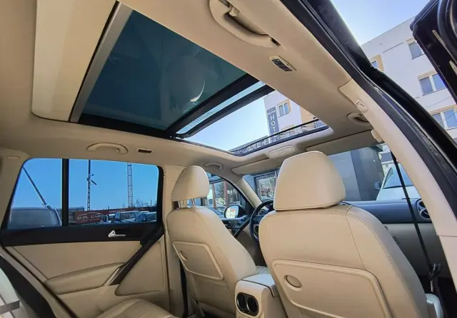 VOLKSWAGEN Tiguan 2.0 TDI DPF 4Motion BlueMotion Technology Exclusive