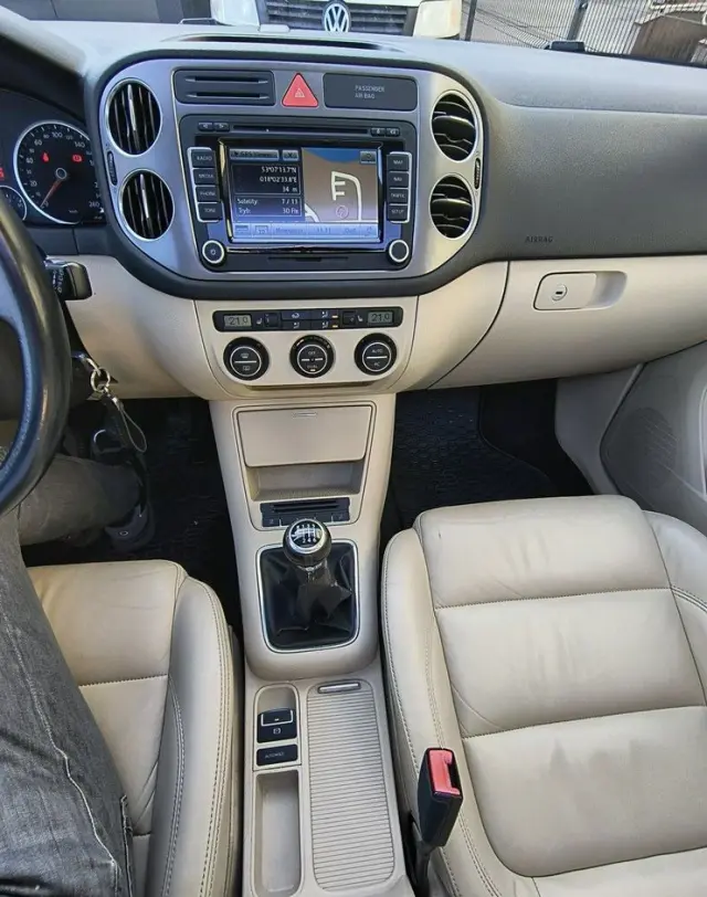 VOLKSWAGEN Tiguan 2.0 TDI DPF 4Motion BlueMotion Technology Exclusive