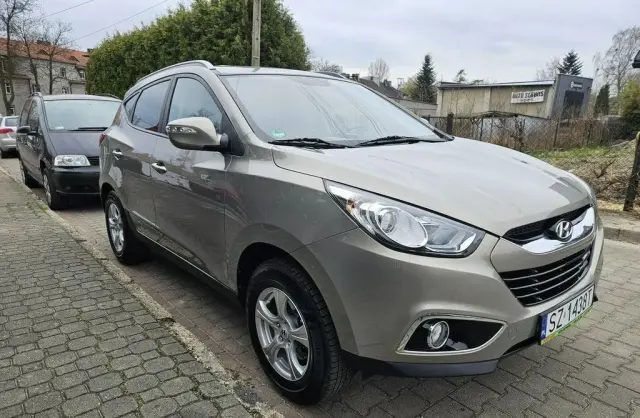 HYUNDAI Ix35 