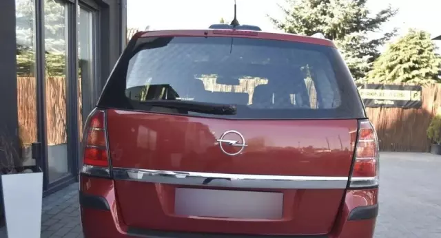 OPEL Zafira 