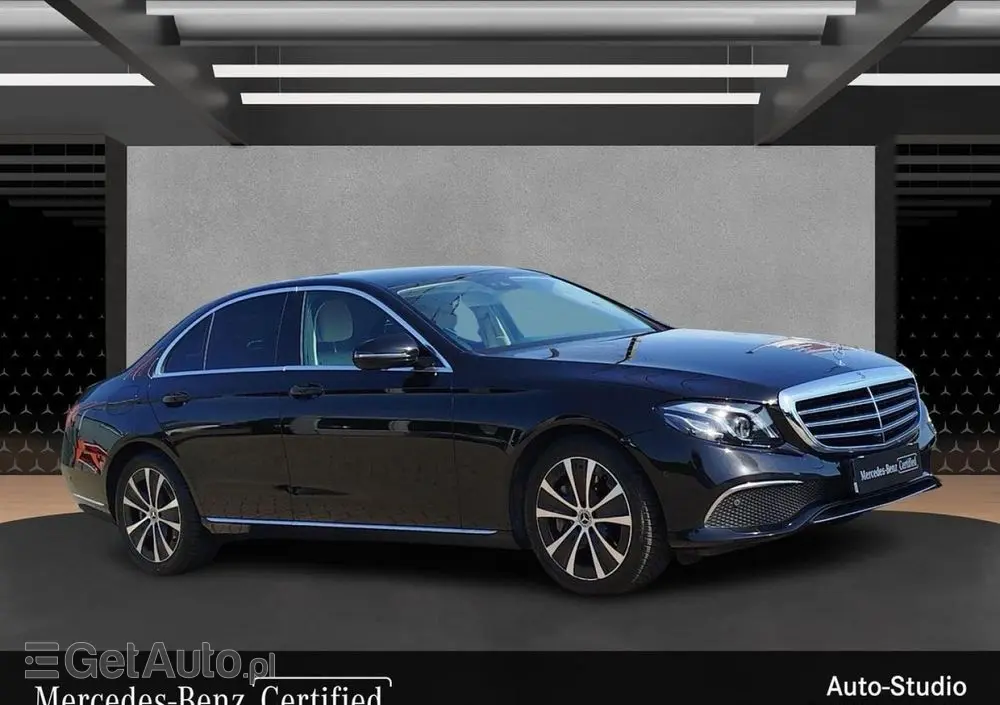 MERCEDES-BENZ Klasa E 