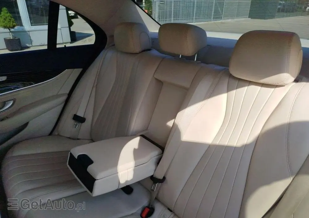 MERCEDES-BENZ Klasa E 