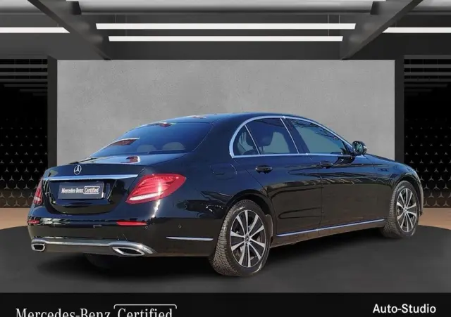 MERCEDES-BENZ Klasa E 