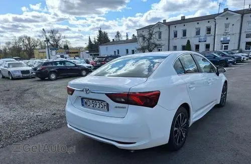 TOYOTA Avensis 