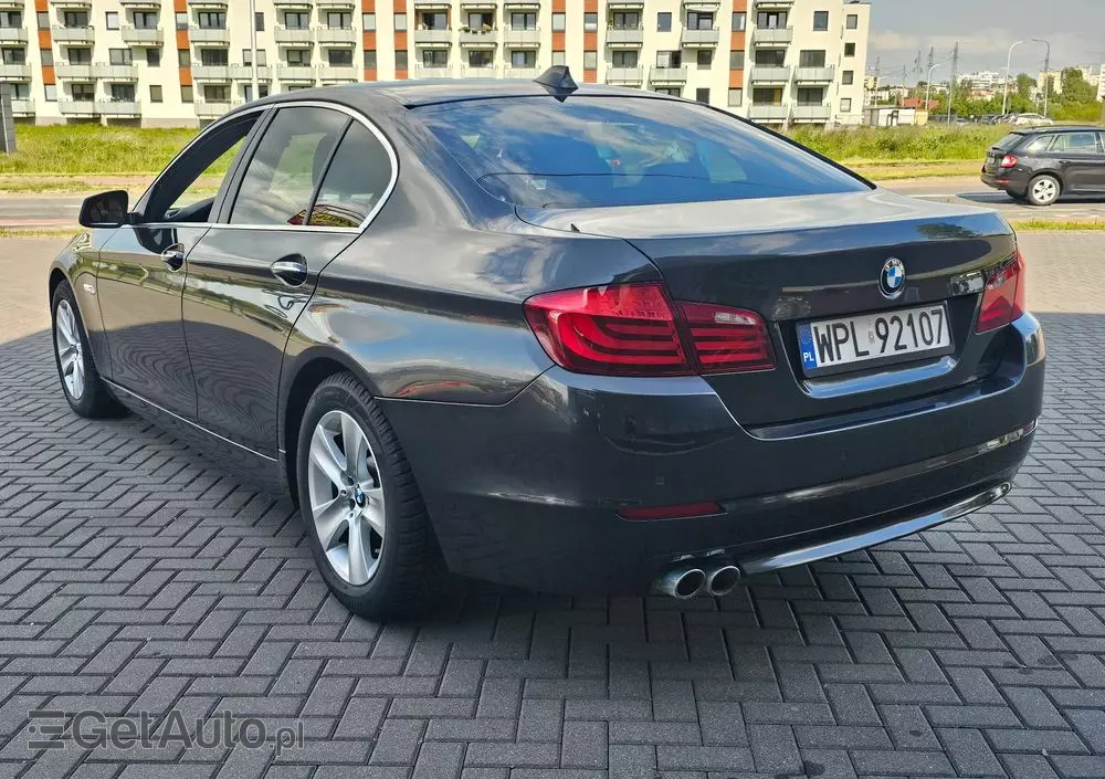 BMW Seria 5 520d Touring Blue Performance