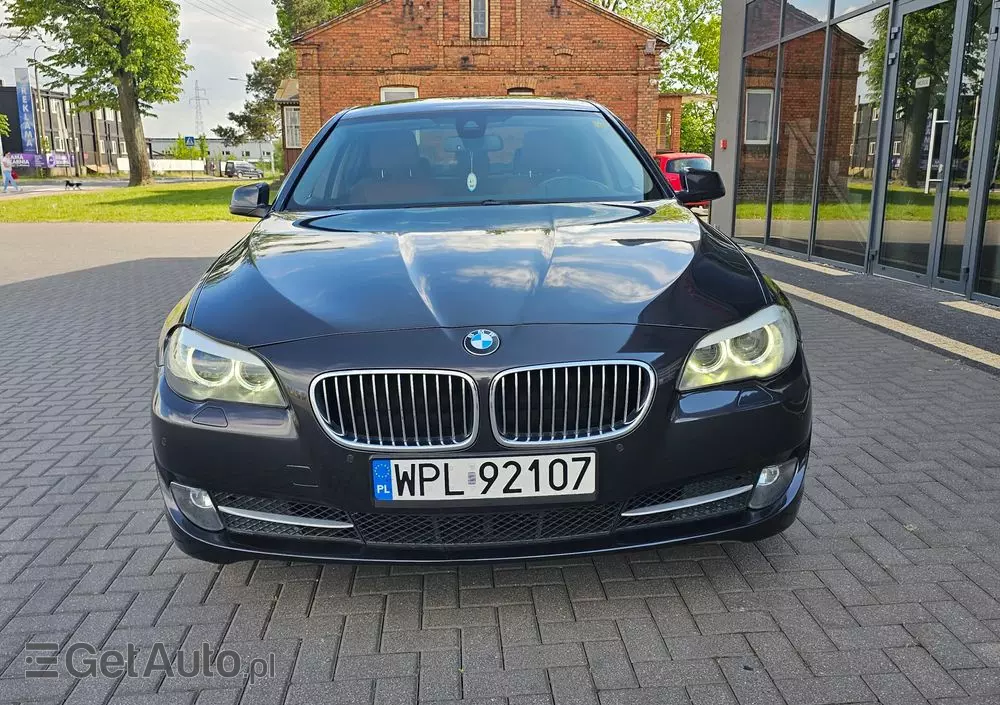 BMW Seria 5 520d Touring Blue Performance