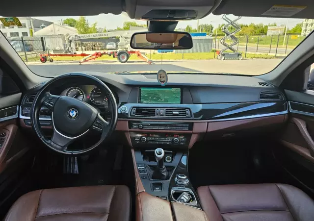 BMW Seria 5 520d Touring Blue Performance