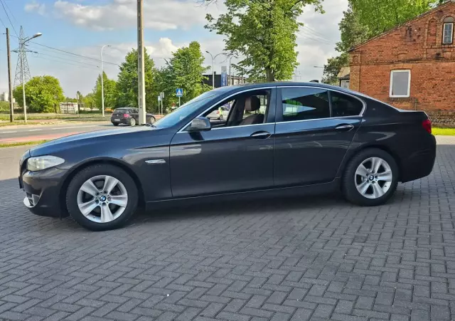BMW Seria 5 520d Touring Blue Performance