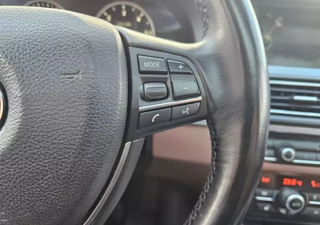 BMW Seria 5 520d Touring Blue Performance